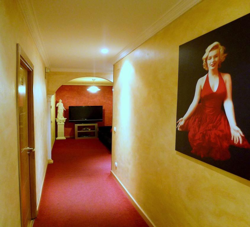 Hostal Regio Madrid Exterior foto