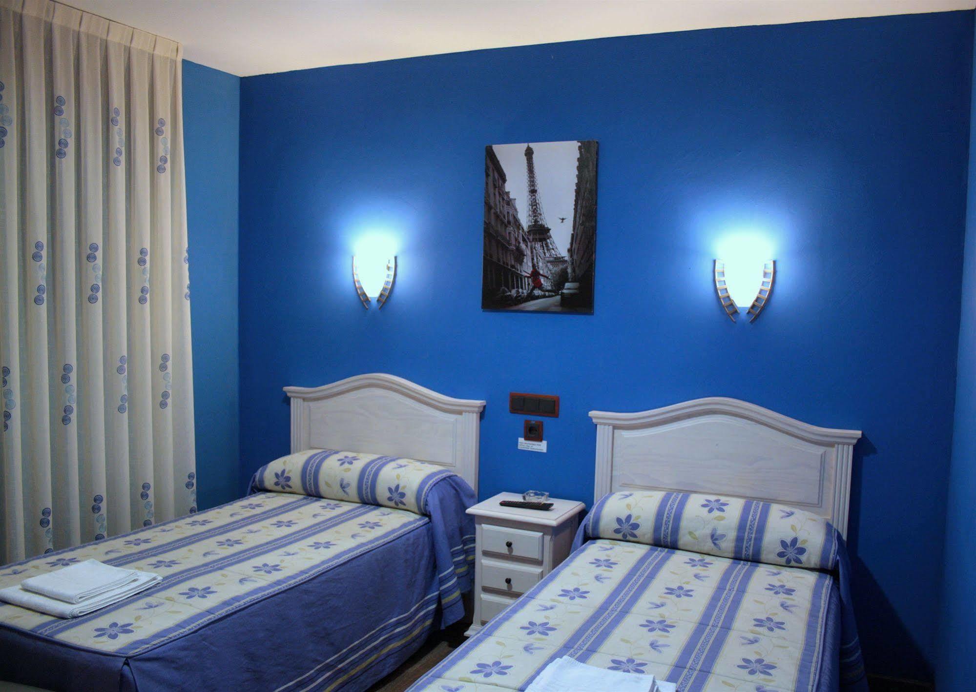 Hostal Regio Madrid Exterior foto